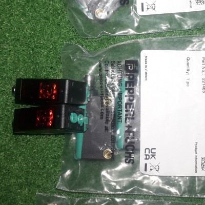 |Hàng chính hãng| Cảm biến quang M100/MV100-RT/76a/95/103 Part No. 221486 thu phát riêng 15m