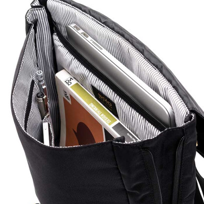 Balo Nữ SOLO Austin Hybrid Tote Ngăn laptop 13.3 inch màu đen phối phụ kiện mạ vàng Mã EXE803 Bảo hành 5 năm chính hãng