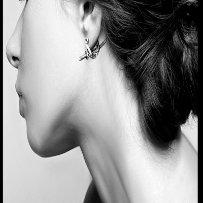 Khuyên tai nam samurai