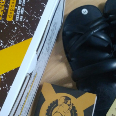 Dép giải phóng quân