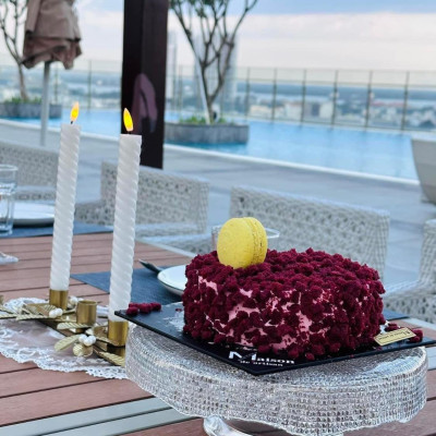 Chân bồng Ivv Diamante Scalloped CakeStand Hàng chính hãng