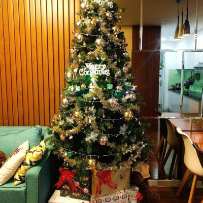 Cây thông noel màu xanh cao 90cm - Tán dày và đẹp, cây thông chắc chắn và dể tháo lắp