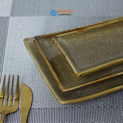 Khay chữ nhật chuyên dùng cho nhà hàng - men gấm vàng hỏa biến đẳng cấp ,sang trọng,sản phẩm by Gomie Ceramic.