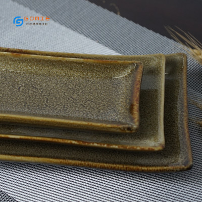 Khay chữ nhật chuyên dùng cho nhà hàng - men gấm vàng hỏa biến đẳng cấp ,sang trọng,sản phẩm by Gomie Ceramic.