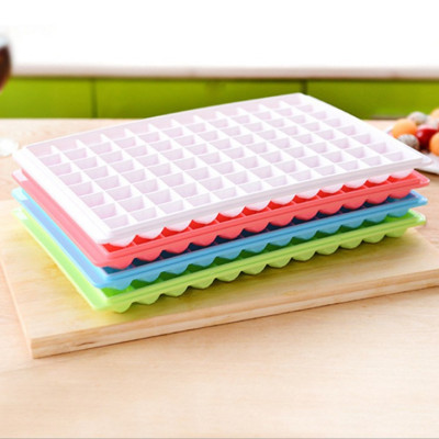 Khay Nhựa Làm Đá 96 Ô Cao Cấp An Toàn PaKaSa (giao màu ngẫu nhiên)