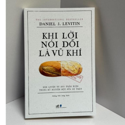 Sách - Khi lời nói dối là vũ khí (Nhã Nam HCM)