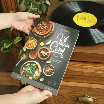 Về Nhà Ăn Cơm (Tái Bản) - Bản Quyền