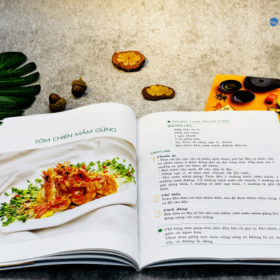 Sách - Món Ăn Nhật Đậm Vị Việt ( Bìa Mềm )