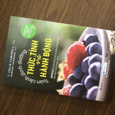 Combo sách: Toàn cảnh dinh dưỡng (TB) + Liệu trình dinh dưỡng (TB), tặng sách Sống mạnh mẽ