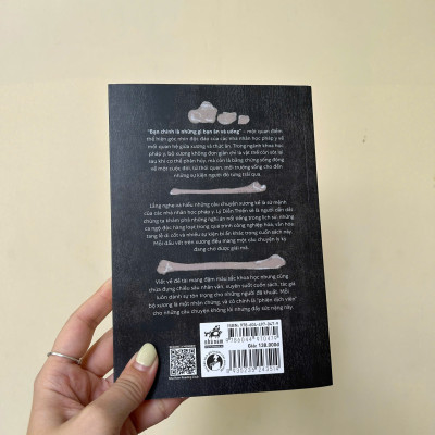 Sách - Hồ sơ di cốt (Nhã Nam HCM)