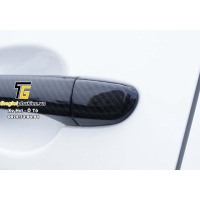 Bộ ốp tay nắm cửa xe Mazda 3 2015-2019 vân Carbon - Tặng miếng dán trong suốt chống xước hõm cửa