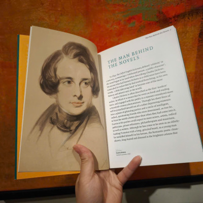 Sách - Charles Dickens and his Circle (National Portrait Gallery Companions) by Lucinda Hawksley