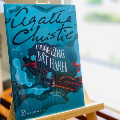 Sách Thung Lũng Bất Hạnh - Agatha Christie