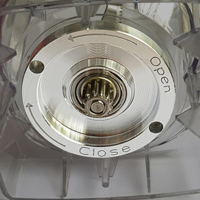 [Hàng chính hãng]Máy xay sinh tố công nghiệp Osako công suất lớn dùng phù hợp gia đình, quán xá, chọn phân loại, có rơ le tự ngắt khi quá tải chống cháy máy.