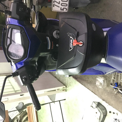 Thùng giữa Givi G10N kèm bát gắn cho xe Exciter 150, thùng giữa Exciter 150