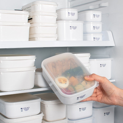 Set 02 hộp đựng thực phầm White Pack 700ml và 800ml, thiết kế tinh tế, đẹp mắt, khả năng giữ kín hơi vượt trội - nội địa Nhật Bản 