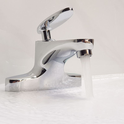 Vòi Lavabo nóng lạnh 2 chân Đồng mạ Chrome Eurolife EL-CAM03 (Trắng bạc)