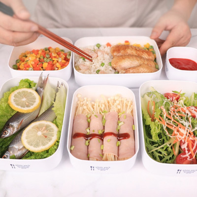 Set 02 hộp đựng thực phầm White Pack 700ml và 800ml, thiết kế tinh tế, đẹp mắt, khả năng giữ kín hơi vượt trội - nội địa Nhật Bản 
