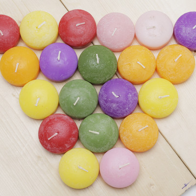 Combo 20 nến thơm nến nổi thả nước EDC4526 5.6 x 2.5 cm cháy 7 giờ (Đủ 10 màu)