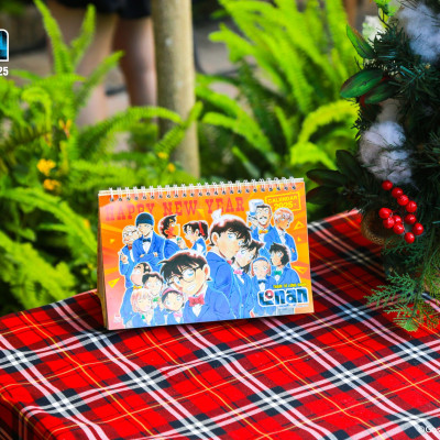 Lịch treo tường + Lịch bàn Conan Năm 2025 (Tặng kèm Poster + Set 5 Bookmark) - Chang Book