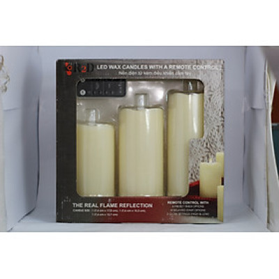 Nến điện tử R2D làm bằng sáp nến thật cao cấp, có remote điều khiển từ xa.