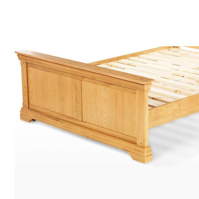 Giường Đôi Victoria Gỗ Sồi IBIE