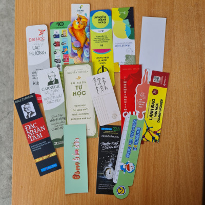 Tứ Trụ Chu Dịch Dự Đoán Học (Bìa Cứng) / Sách Kiến Thức Tổng Hợp Tặng Kèm Bookmark Happy Life