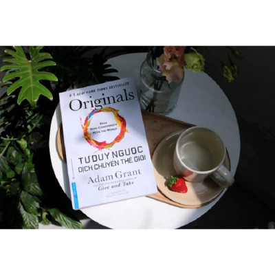 Sách Combo Sếp của Einstein + Tư duy ngược dịch chuyển thế giới - Bản Quyền