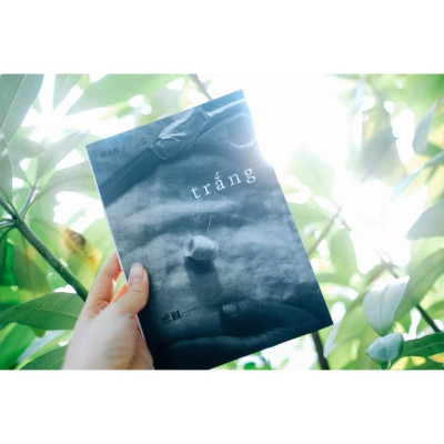 Trắng - Han Kang (Tác giả Nobel văn chương 2024)