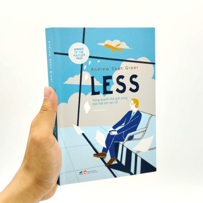 Less Vòng Quanh Thế Giới Cùng Một Trái Tim Tan Vỡ