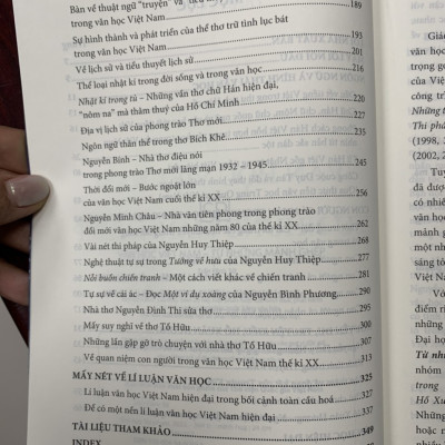 Sách - Văn học Việt Nam Từ những mảnh ghép