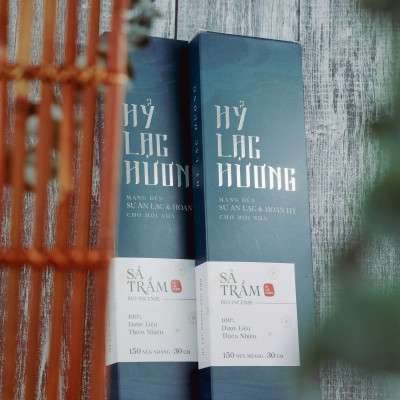 Nhang/Hương Sả Trầm Hỷ Lạc Hương Hygie - Giúp thư giãn, làm sạch không khí, được làm từ các loại lá thảo dược chứa tinh dầu. rụng tàn tự nhiên, ít khói, khói nhẹ mau tan