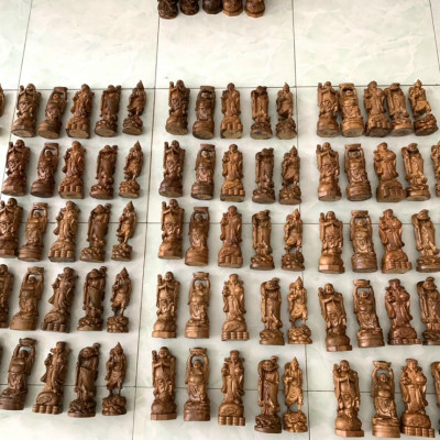 Tượng Cụ thọ hươu củ sâm bằng gỗ bách xanh thơm nức kt 20×9×5cm