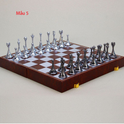 Bộ cờ vua bằng kim loại cao cấp