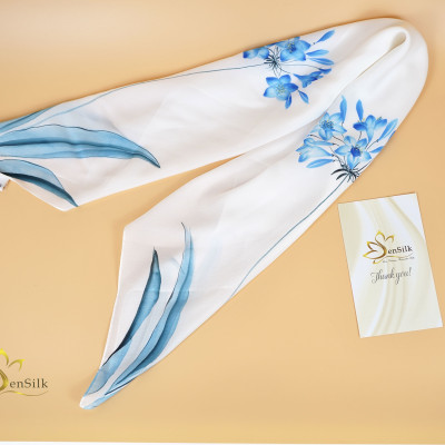 Khăn Lụa Vuông Vẽ Tay Hoa Thủy Tiên – SenSilk – Silk Painting Scarves 75*75cm