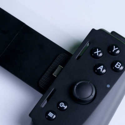 [Mới, hàng chính hãng]  Tay cầm điện thoại Razer Kishi V2-Gaming Controller for Android/iPhone