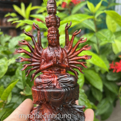 Tượng phật thiên thủ thiên nhãn bằng gỗ trắc đỏ đen kt cao 15x11x6cm 