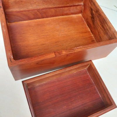 Hộp gỗ GÕ cao cấp