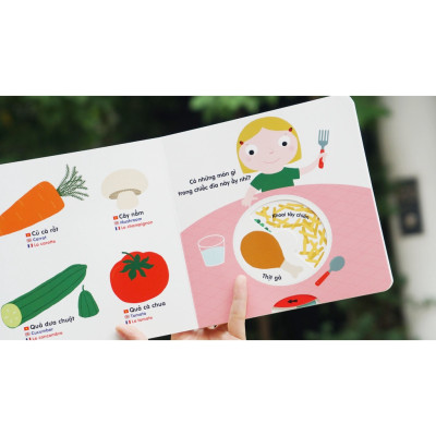 Sách Chuyển Động Thông Minh Đa Ngữ Việt - Anh - Pháp Đồ Dùng Của Bé