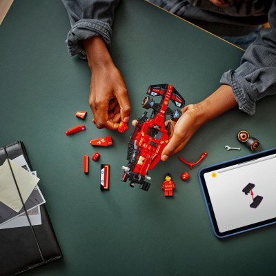 Đồ Chơi Lắp Ráp Xe Đua Ferrari SF-24 F1 - Lego Speed Champions 77242 (275 Mảnh Ghép)