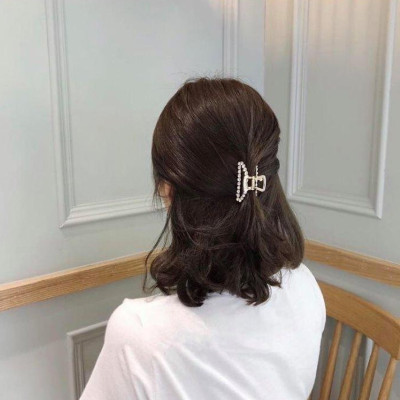 Kẹp tóc ngọc trai phong cách Hàn Quốc hithot2023