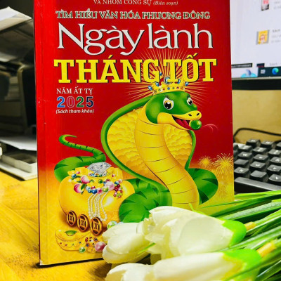 Ngày lành tháng tốt năm Ất Tỵ 2025 - Lê Quý Ngưu