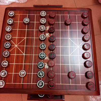 Bự bàn cờ tướng chân cuốn thư có ngăn kéo bằng gỗ hương + quân cờ tiện gù bằng gỗ hương 