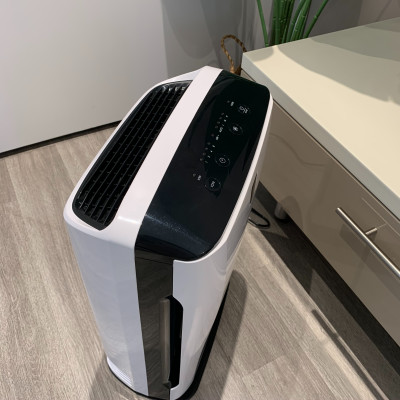 Máy Lọc Không Khí Cao Cấp BONECO P340 Tạo Ion Âm, Khử Mùi, Diệt Khuẩn, Lọc Bụi, Báo Ô Nhiễm (<40m2) - Hàng Nhập Khẩu