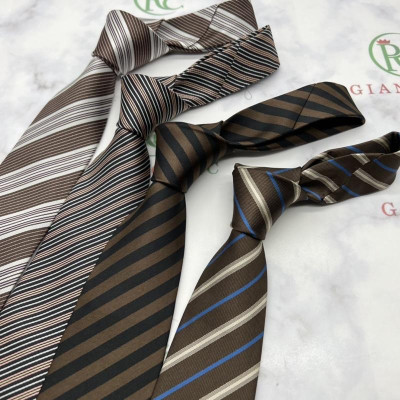 Cà vạt nam trung tuổi bản 8cm  2022 tự thắt nâu kẻ lịch lãm Giangpkc