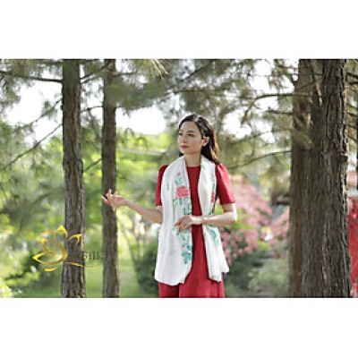 Khăn Lụa Cao Cấp Vẽ Tay Hoa Hồng SenSilk - Lụa Tơ Tằm Thuần Việt 160x55cm, Quà Tặng Tình Nhân, Phụ Kiện Thời Trang Cao Cấp Cho Nữ, Thủ Công Mỹ Nghệ Làng Nghề, Dệt Tay Truyền Thống