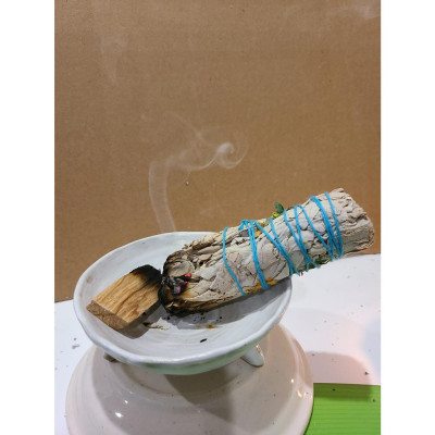 Bát đốt xô thơm và Palo santo cao cấp