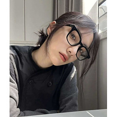 Kính Mắt chống ánh sáng xanh Mắt vuông basic gọng nhựa