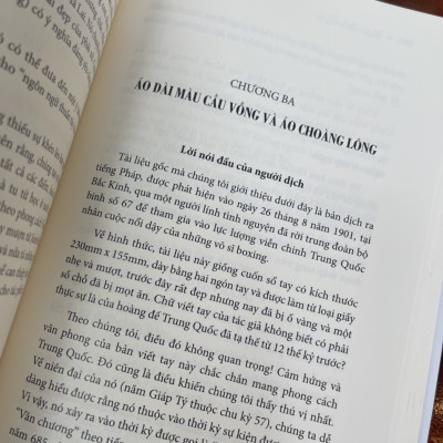 (Bìa cứng – Nằm trong bộ sách “Huế kỳ bí”) HUẾ - ĐIỀU KỲ BÍ – Louis Chochod – Nguyễn Thành Quang dịch – MaiHaBooks – NXB Khoa Học Xã Hội