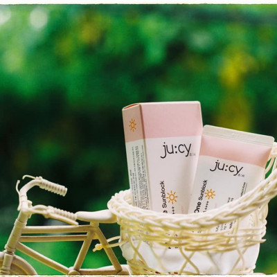 Kem chống nắng dưỡng da Ju:cy